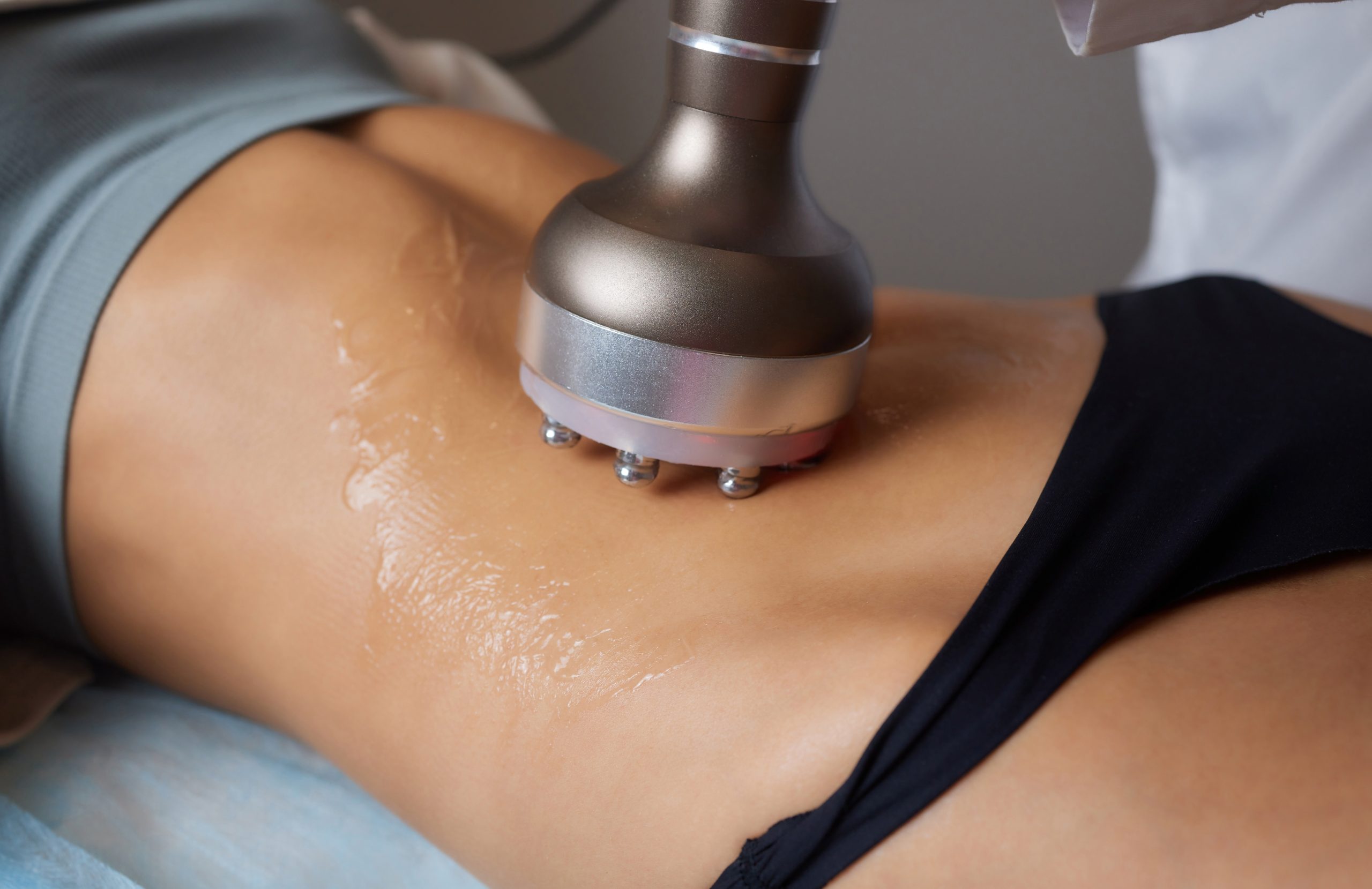 Lipo laser device targeting fat cells