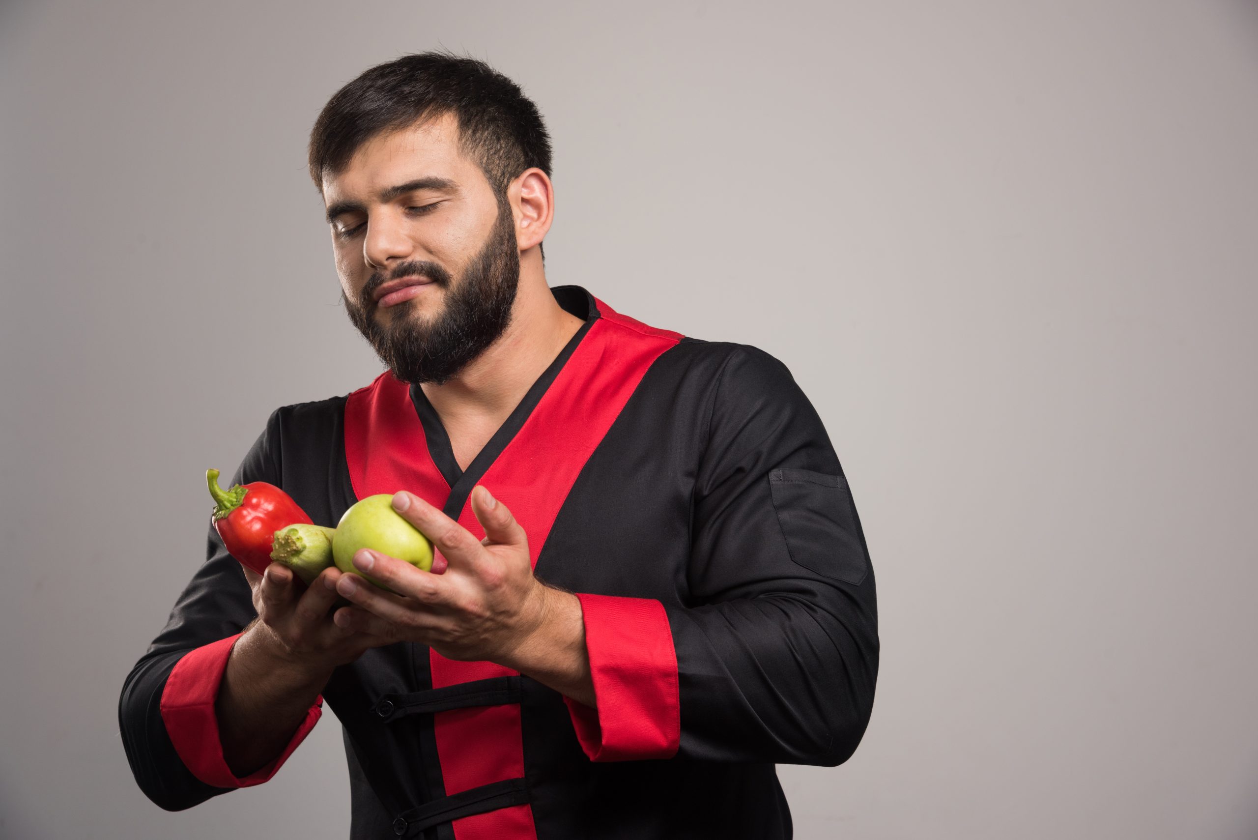 Man choosing fresh vegetables for a healthy meal